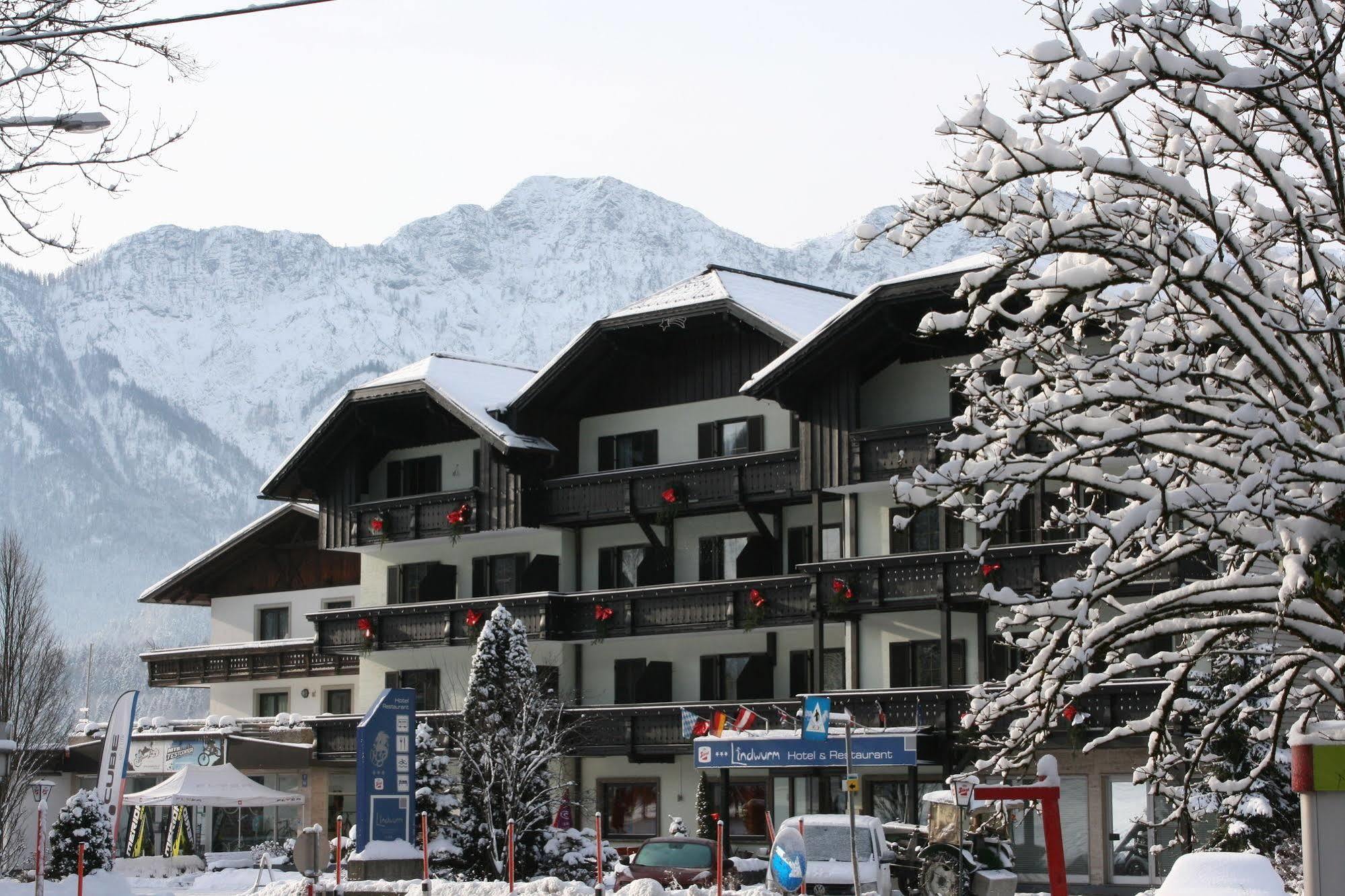 Hotel Lindwurm Bad Goisern Eksteriør billede